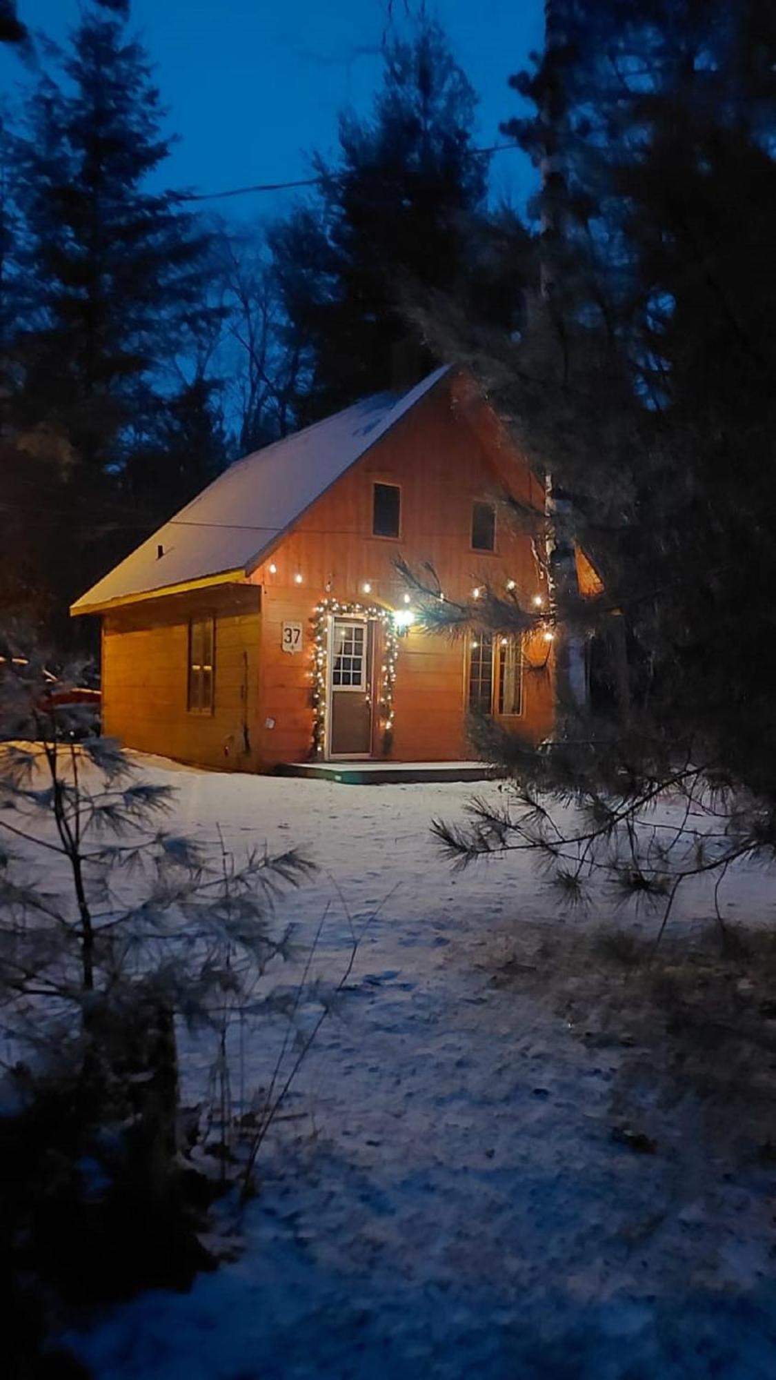 Les Chalets Sur Le Cap Saint Joachim Exteriér fotografie