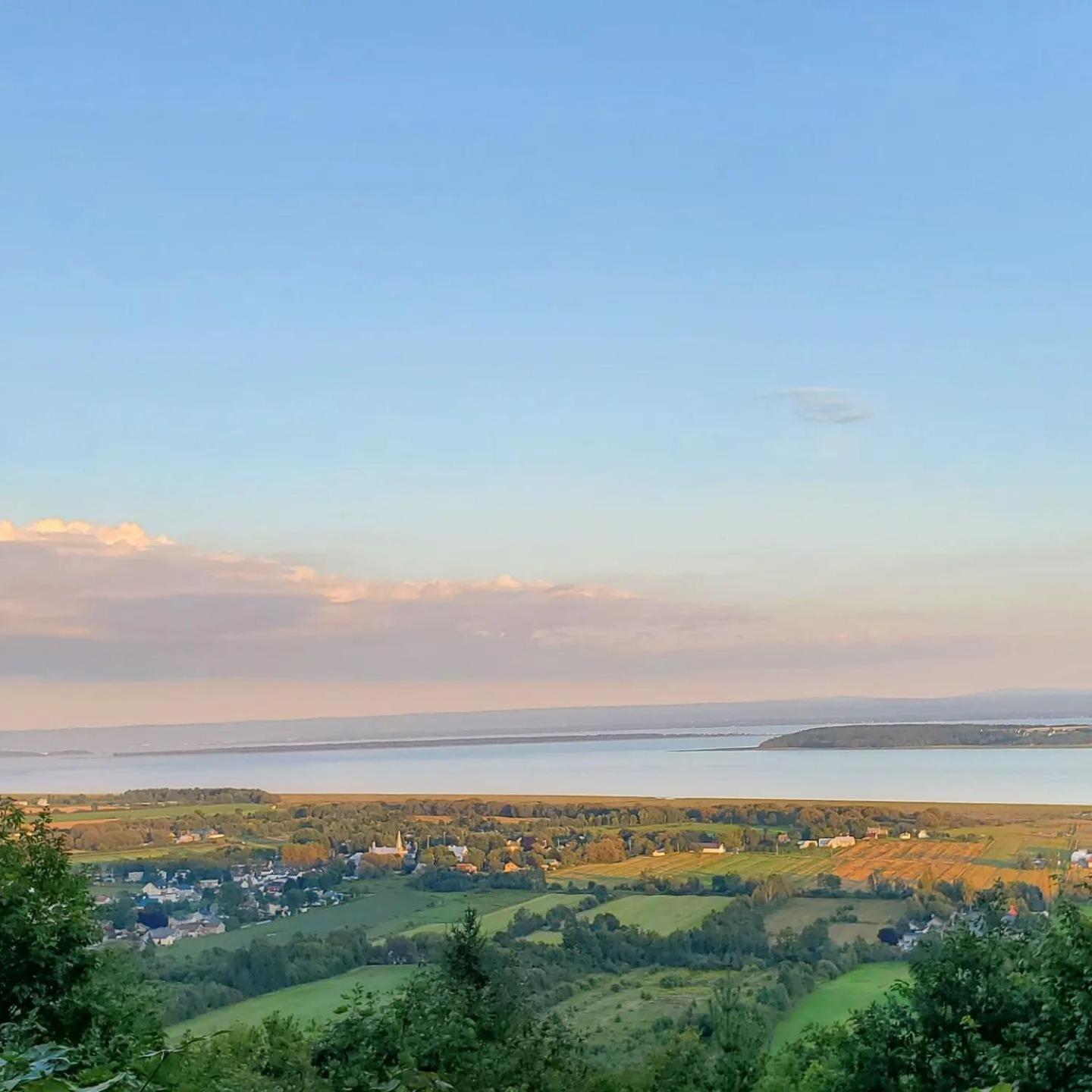 Les Chalets Sur Le Cap Saint Joachim Exteriér fotografie